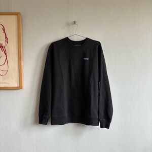 patagonia fleece crewneck